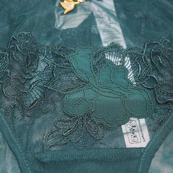 Panties with Hummingbird Gold Charm From Jennifer Lopez’s Intimates Collection - Picture 4 of 14